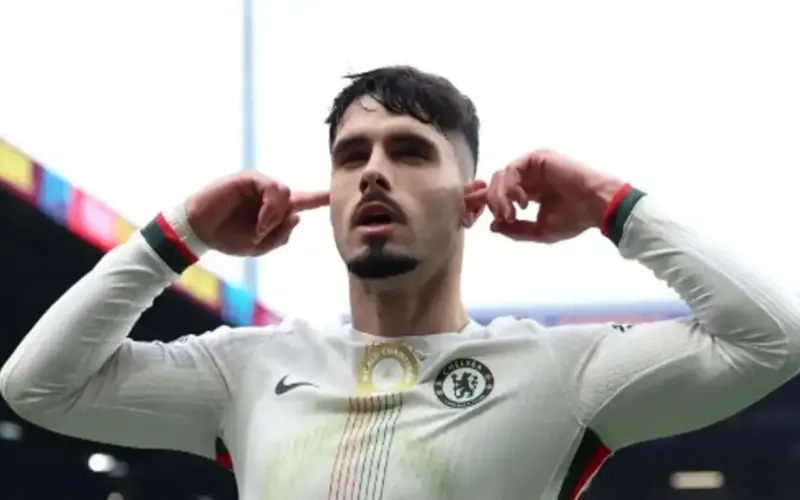 تشيلسي يحسم ملف بيدرو نيتو بعد تلقي عرض قياسي بـ 117 مليون إسترليني
